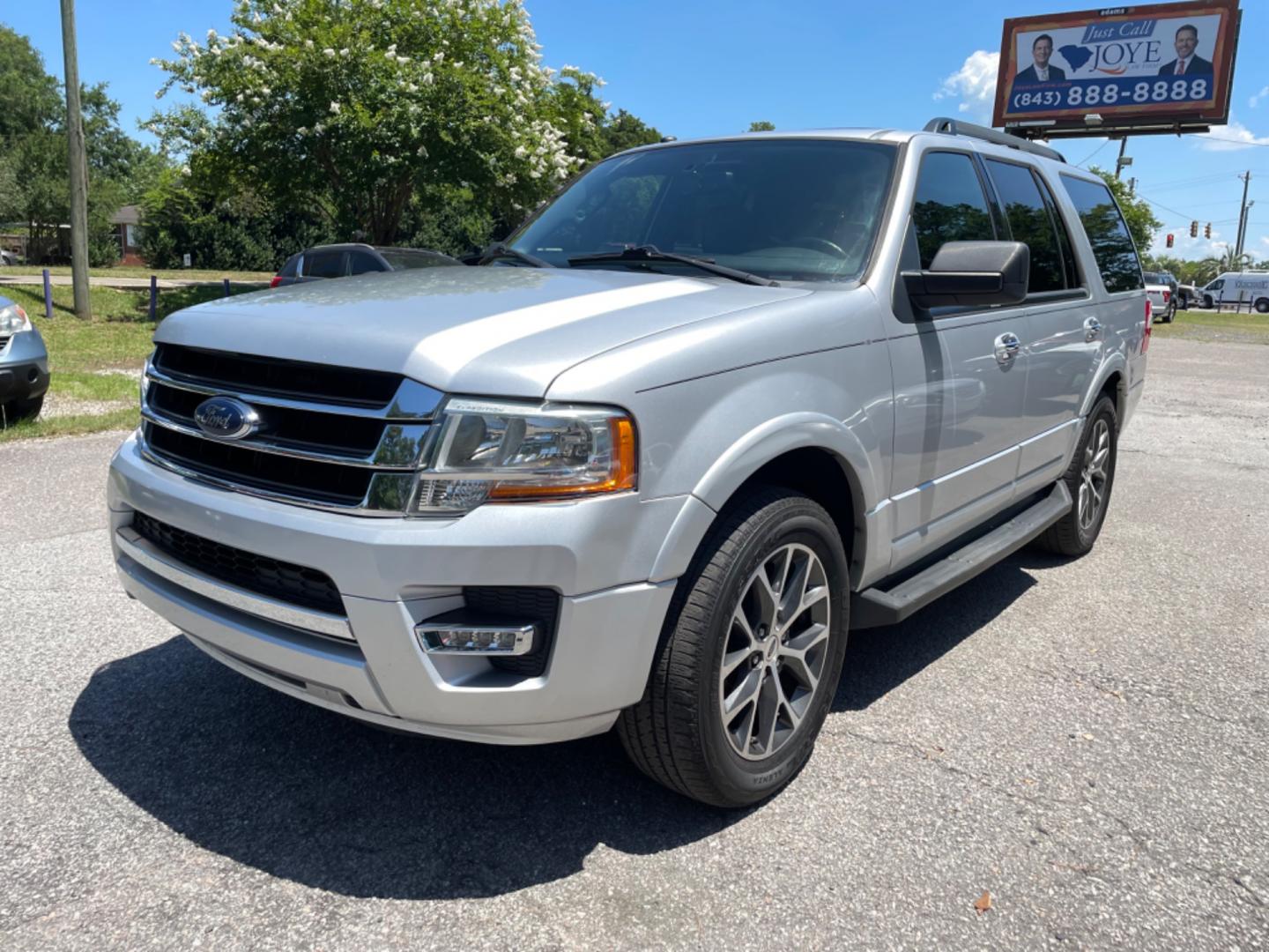 2016 SILVER FORD EXPEDITION XLT (1FMJU1HT5GE) with an 3.5L engine, Automatic transmission, located at 5103 Dorchester Rd., Charleston, SC, 29418-5607, (843) 767-1122, 36.245171, -115.228050 - Leather, Sunroof, CD/AUX/Sat/Bluetooth, Backup Camera, Power Everything (windows, locks, seats, mirrors), Power Liftgate, Rear Climate Control, Easy Fold Third Row, Keyless, Running Boards, Tow Package, Alloy Wheels. 149k miles Located at New Life Auto Sales! 2023 WINNER for Post & Courier's Charle - Photo#2